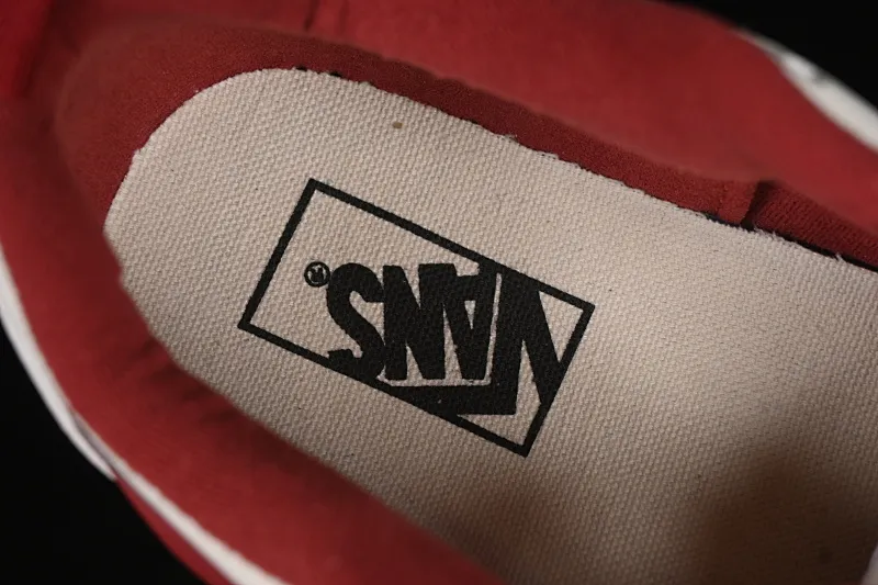 All categories Vans Vans series Vans Low Vans low-top Vans Knu Skool Vans low-top retro casual fat bread shoes VN0009QCBLE